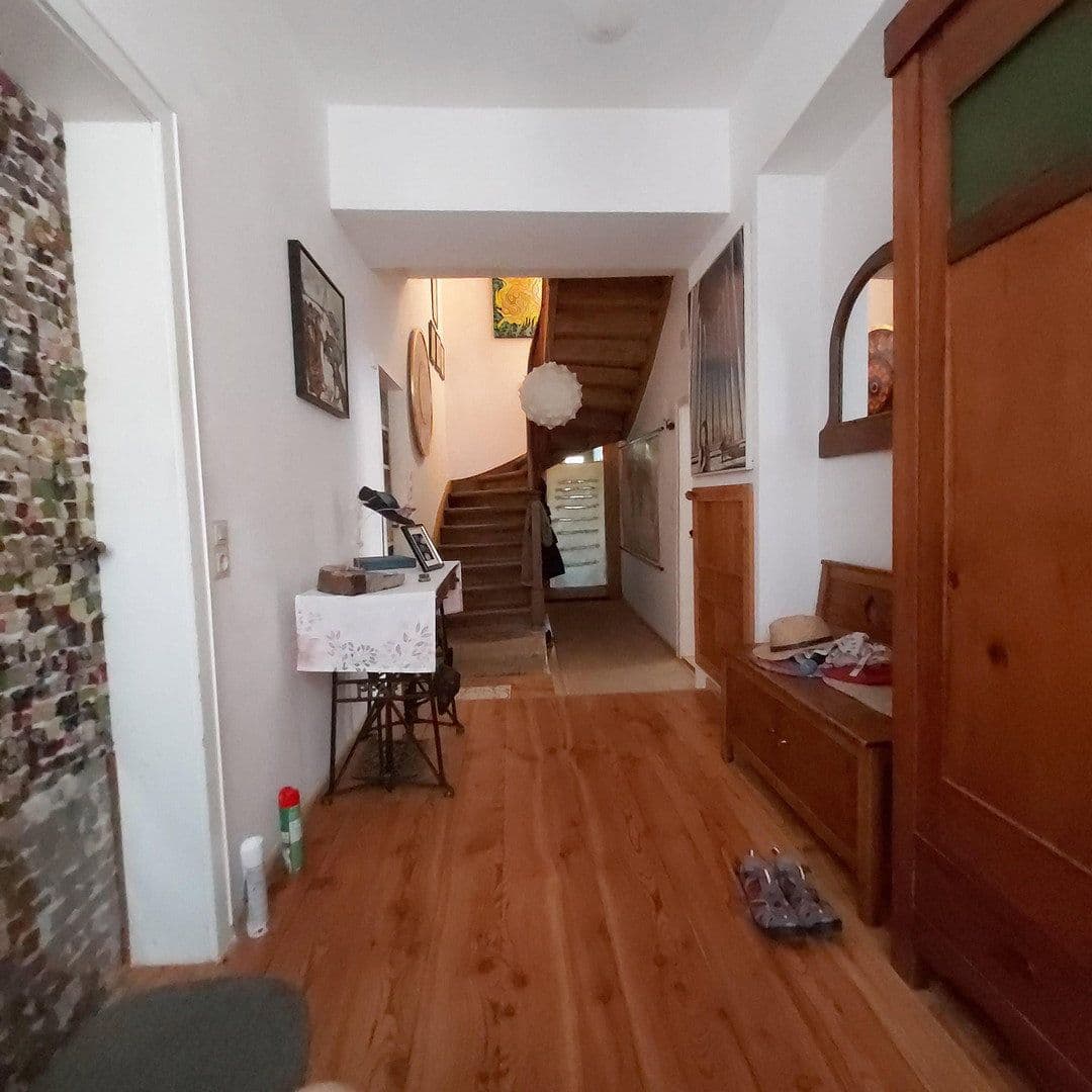 Predaj domu 220 m², pozemek 909 m², Schulstraße 2, Schliengen, Bádensko-Wurttembersko Predaj domu 220 m², pozemek 909 m², Schulstraße 2, Schliengen, Bádensko-Wurttembersko