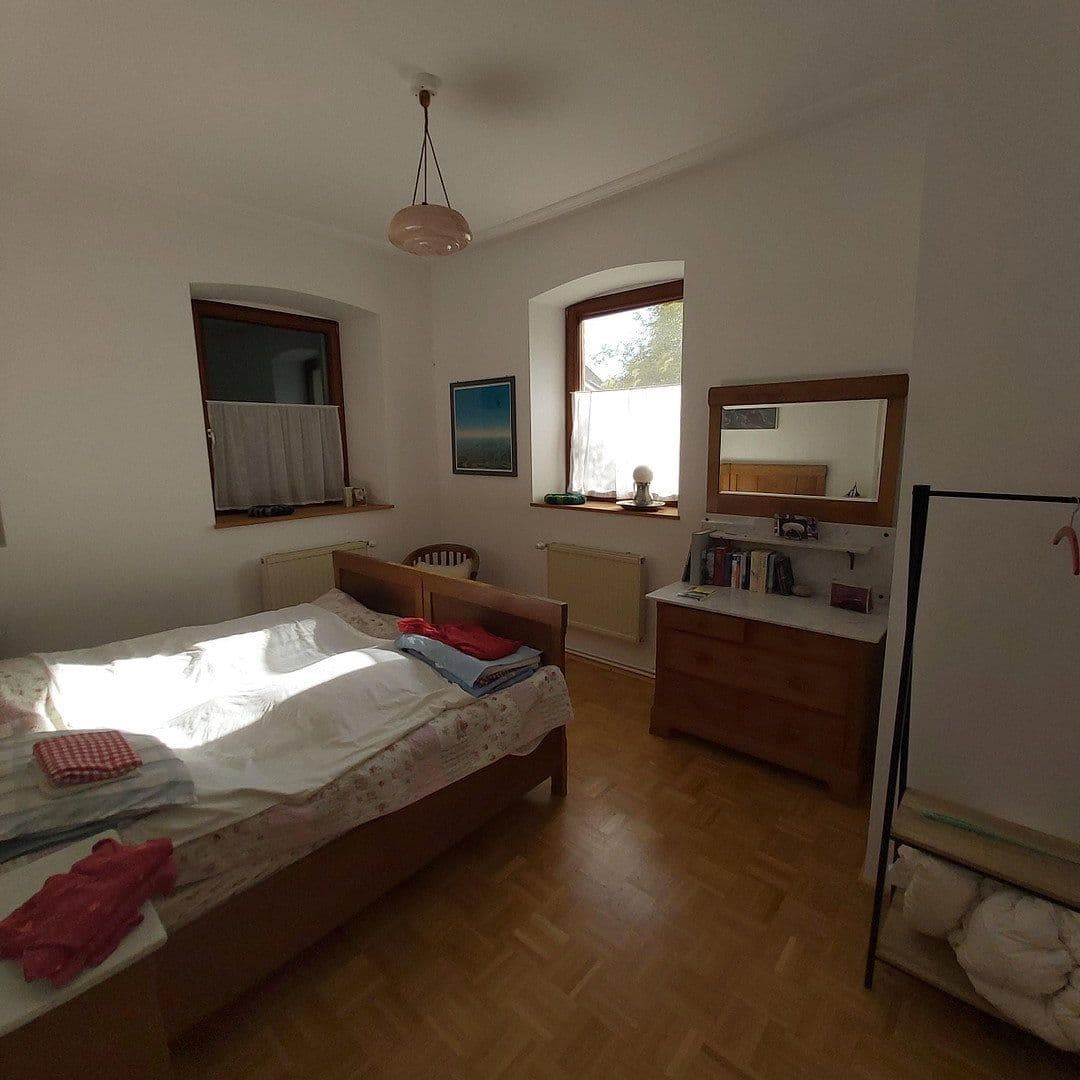 Predaj domu 220 m², pozemek 909 m², Schulstraße 2, Schliengen, Bádensko-Wurttembersko Predaj domu 220 m², pozemek 909 m², Schulstraße 2, Schliengen, Bádensko-Wurttembersko