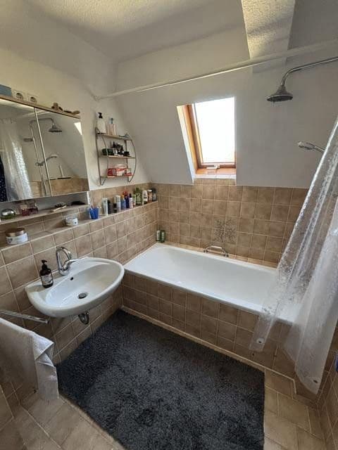 Prenájom bytu 3-izbový 68 m², Fulda, Hesensko Prenájom bytu 3-izbový 68 m², Fulda, Hesensko
