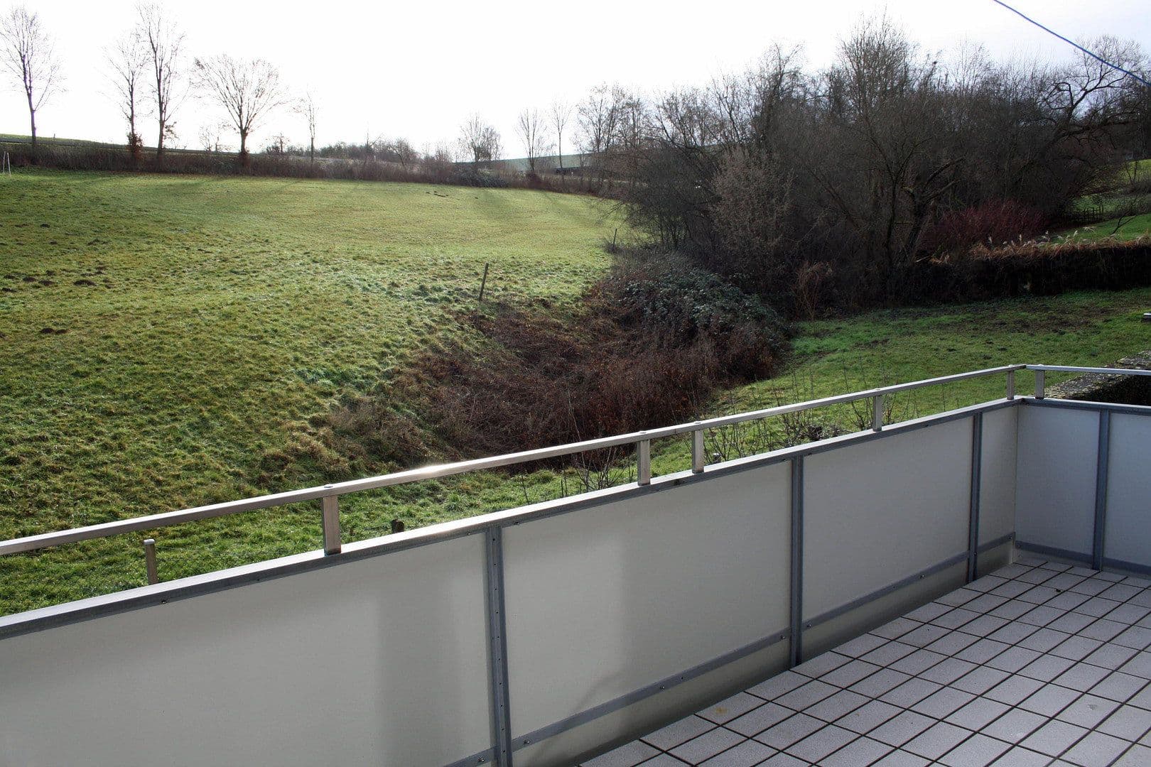 Prenájom bytu 3-izbový 100 m², Maierhof 12, Denkendorf, Bádensko-Wurttembersko Prenájom bytu 3-izbový 100 m², Maierhof 12, Denkendorf, Bádensko-Wurttembersko