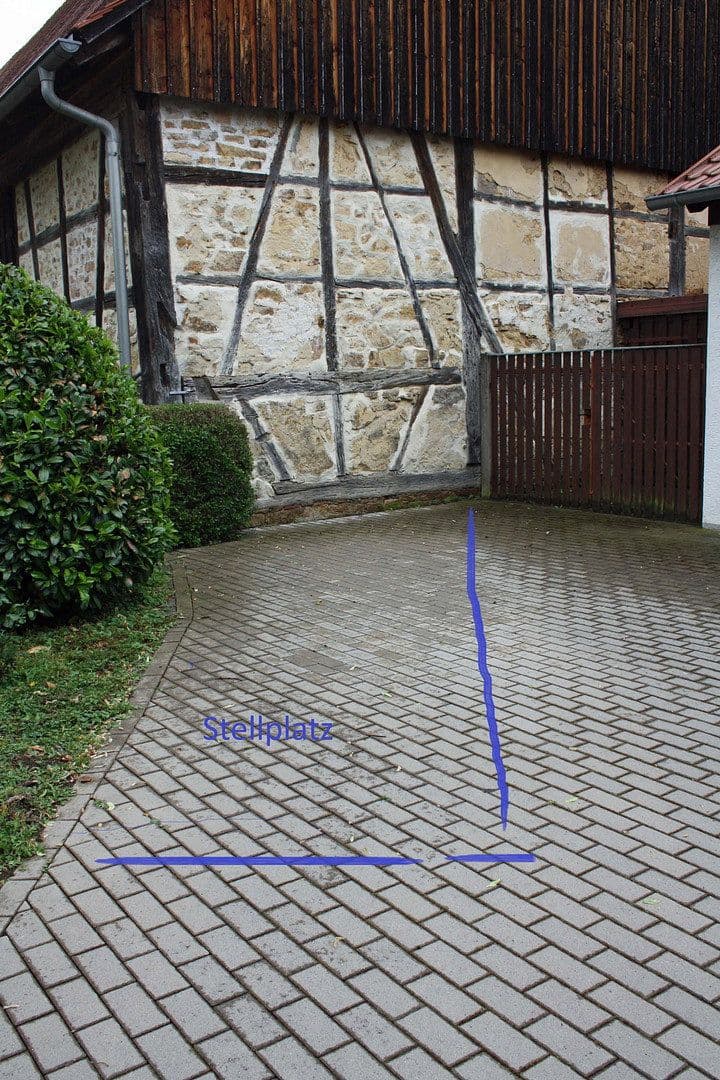 Prenájom bytu 3-izbový 100 m², Maierhof 12, Denkendorf, Bádensko-Wurttembersko Prenájom bytu 3-izbový 100 m², Maierhof 12, Denkendorf, Bádensko-Wurttembersko