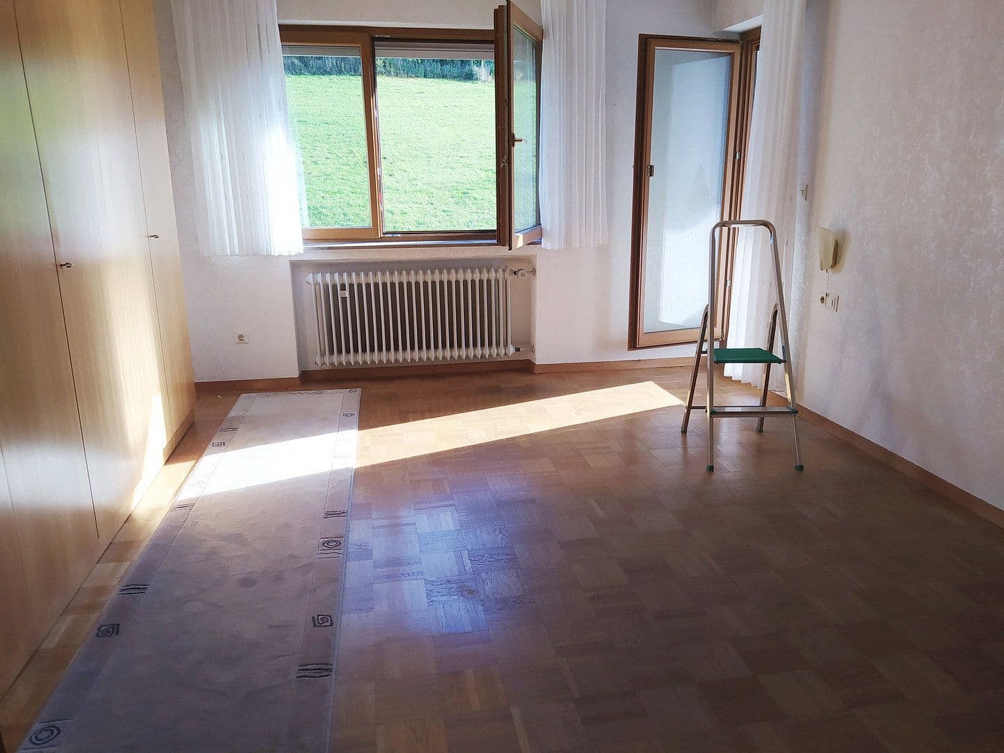 Prenájom bytu 3-izbový 100 m², Maierhof 12, Denkendorf, Bádensko-Wurttembersko Prenájom bytu 3-izbový 100 m², Maierhof 12, Denkendorf, Bádensko-Wurttembersko