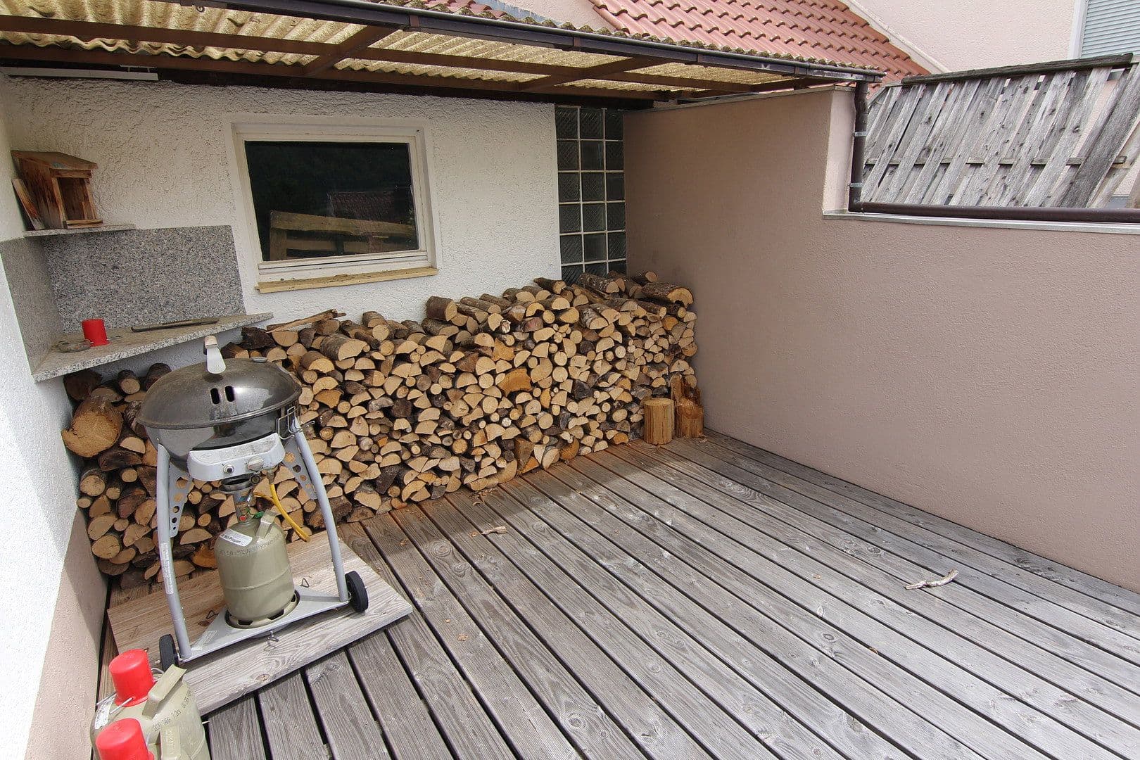 Predaj domu 185 m², pozemek 311 m², Hukelturenstraße 38, Albstadt, Bádensko-Wurttembersko Predaj domu 185 m², pozemek 311 m², Hukelturenstraße 38, Albstadt, Bádensko-Wurttembersko
