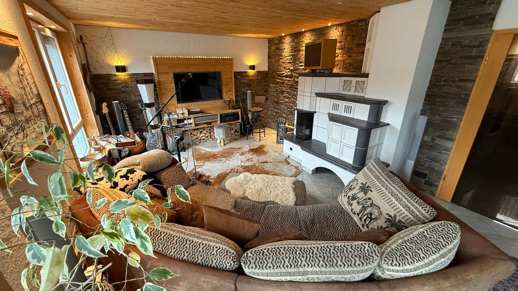 Predaj domu 185 m², pozemek 311 m², Hukelturenstraße 38, Albstadt, Bádensko-Wurttembersko Predaj domu 185 m², pozemek 311 m², Hukelturenstraße 38, Albstadt, Bádensko-Wurttembersko