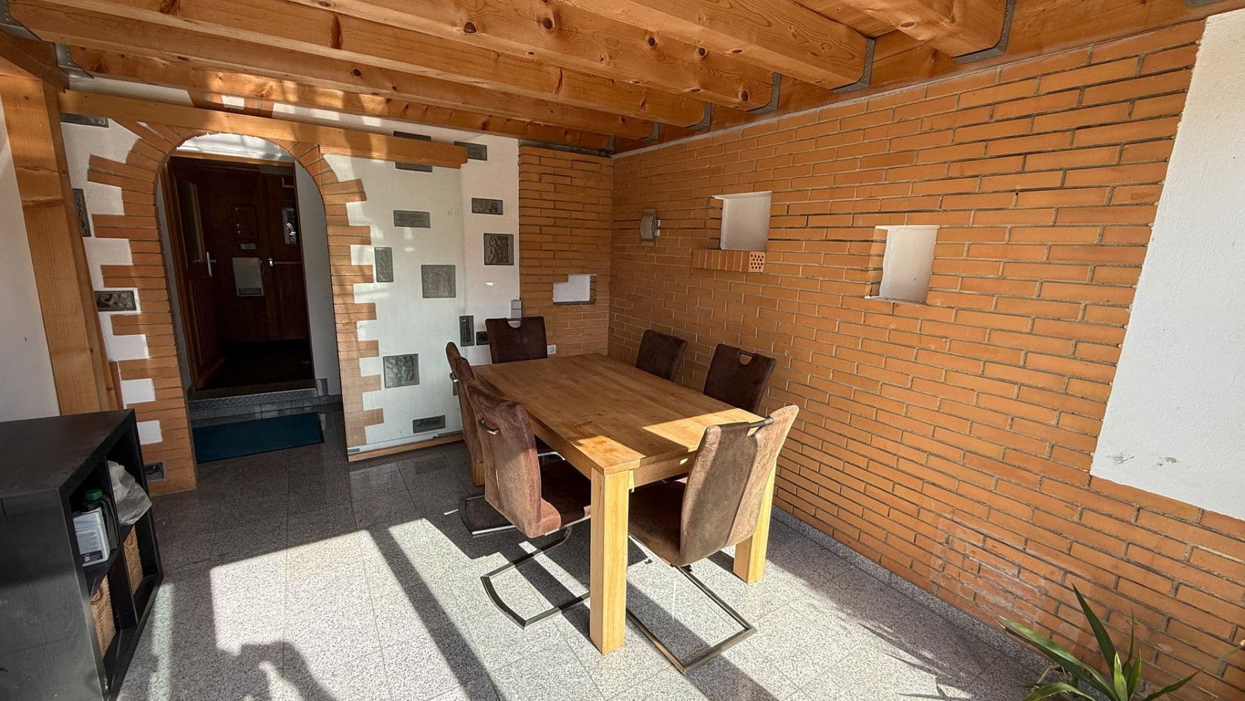 Predaj domu 185 m², pozemek 311 m², Hukelturenstraße 38, Albstadt, Bádensko-Wurttembersko Predaj domu 185 m², pozemek 311 m², Hukelturenstraße 38, Albstadt, Bádensko-Wurttembersko