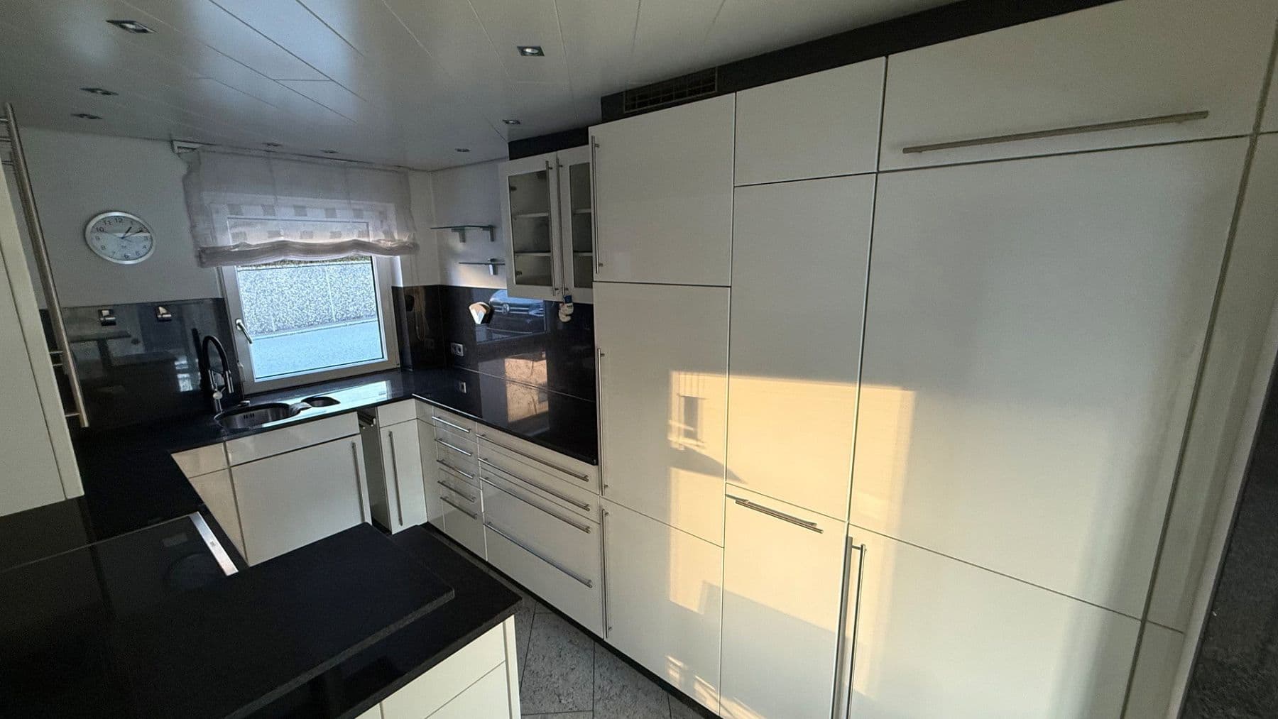 Predaj domu 185 m², pozemek 311 m², Hukelturenstraße 38, Albstadt, Bádensko-Wurttembersko Predaj domu 185 m², pozemek 311 m², Hukelturenstraße 38, Albstadt, Bádensko-Wurttembersko