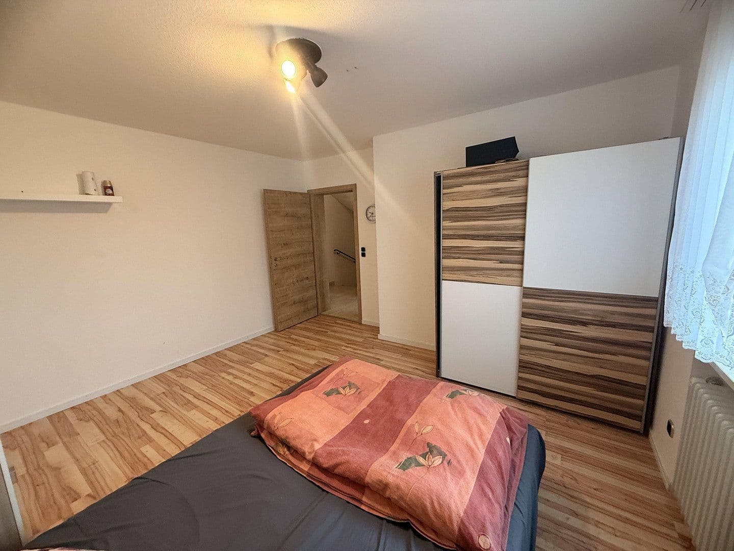 Prenájom domu 158 m², pozemek 530 m², Mühldorf, Bavorsko Prenájom domu 158 m², pozemek 530 m², Mühldorf, Bavorsko