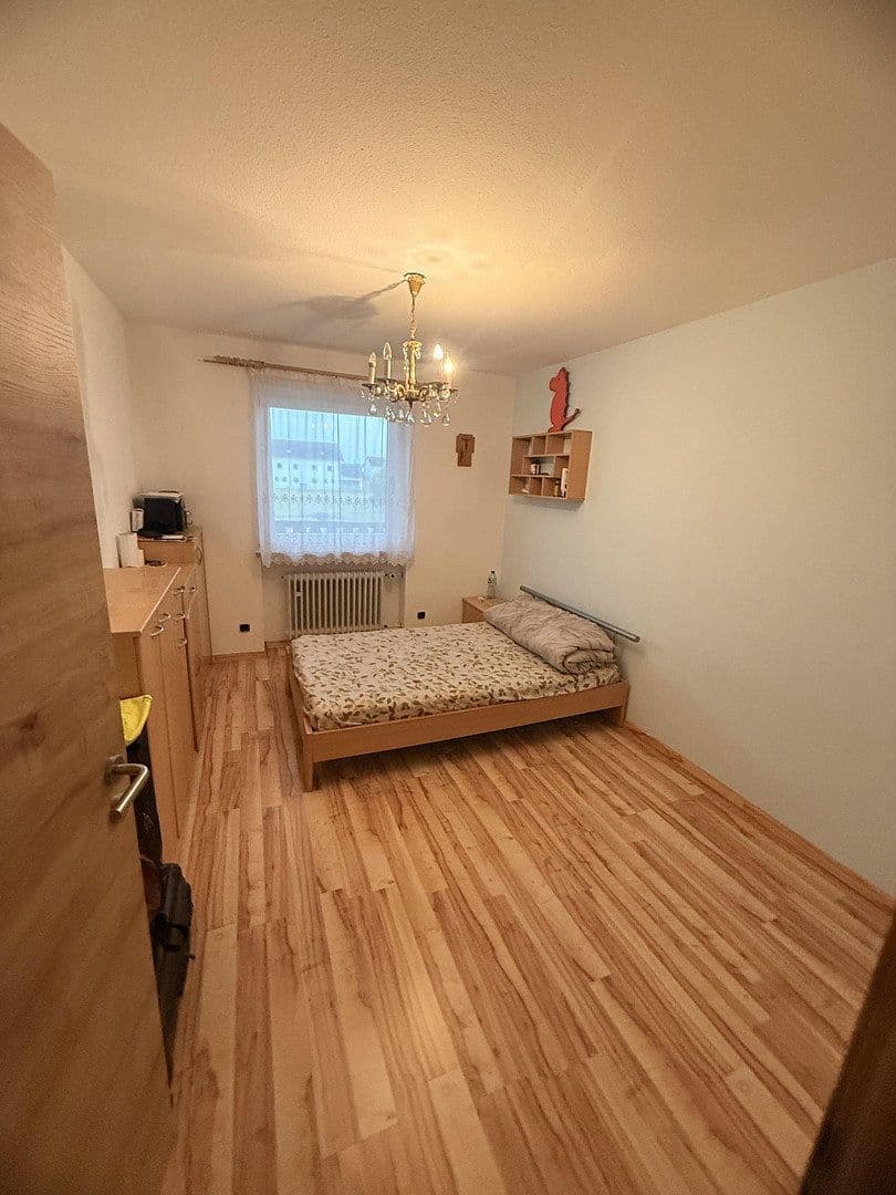 Prenájom domu 158 m², pozemek 530 m², Mühldorf, Bavorsko Prenájom domu 158 m², pozemek 530 m², Mühldorf, Bavorsko