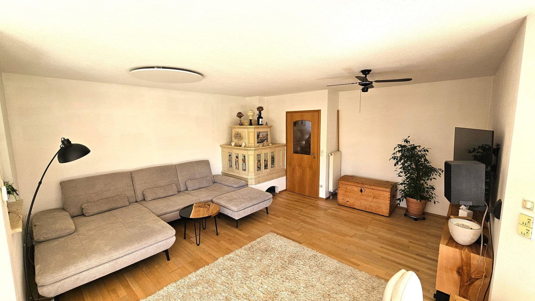 Predaj domu 173 m², pozemek 357 m², Edling, Bavorsko Predaj domu 173 m², pozemek 357 m², Edling, Bavorsko