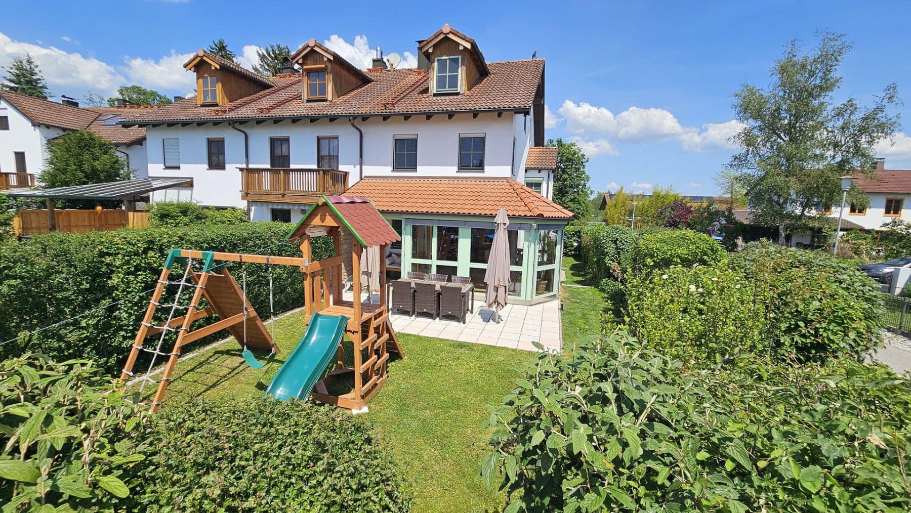 Predaj domu 173 m², pozemek 357 m², Edling, Bavorsko Predaj domu 173 m², pozemek 357 m², Edling, Bavorsko