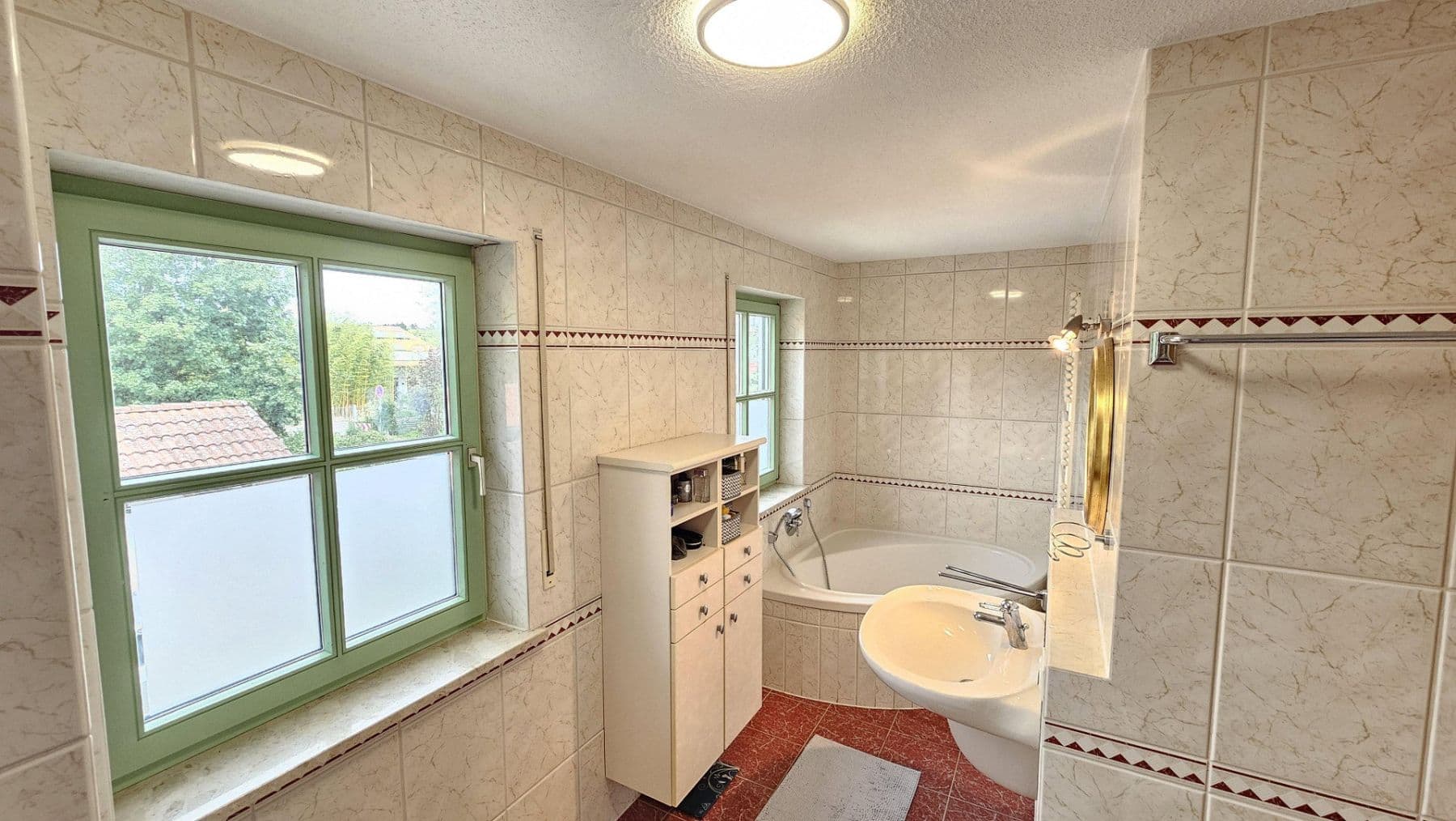 Predaj domu 173 m², pozemek 357 m², Edling, Bavorsko Predaj domu 173 m², pozemek 357 m², Edling, Bavorsko