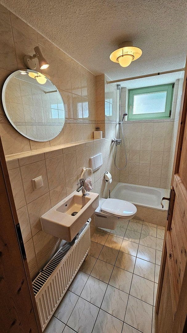 Predaj domu 173 m², pozemek 357 m², Edling, Bavorsko Predaj domu 173 m², pozemek 357 m², Edling, Bavorsko