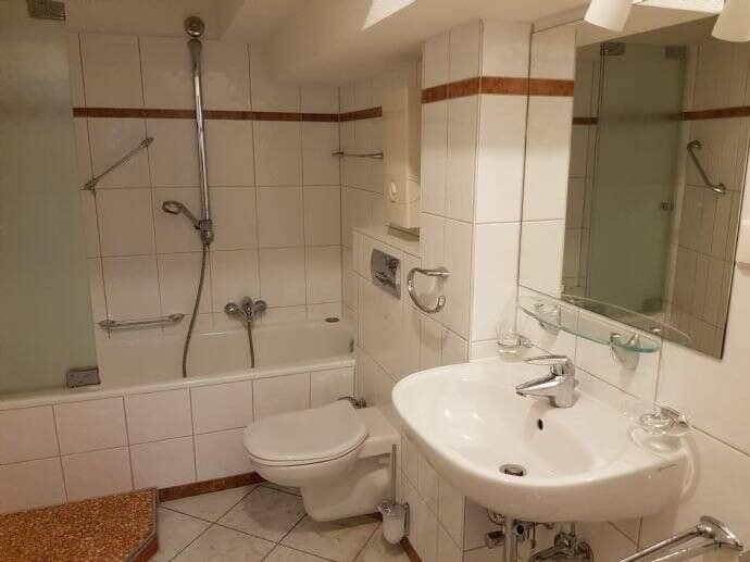 Prenájom bytu 2-izbový 65 m², Elsternweg 11, Meerbusch, Severné Porýnie - Westfálsko Prenájom bytu 2-izbový 65 m², Elsternweg 11, Meerbusch, Severné Porýnie - Westfálsko