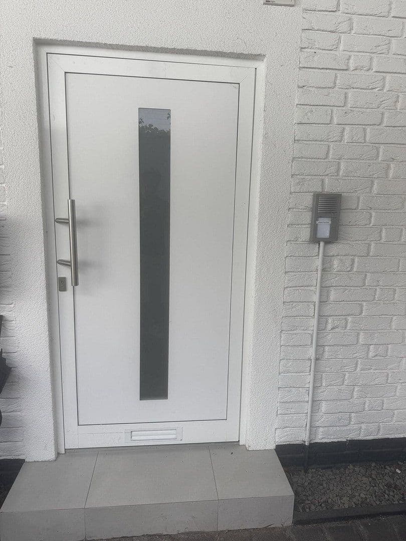 Prenájom bytu 2-izbový 75 m², Weg nach den Hingbenden, Düsseldorf, Severné Porýnie - Westfálsko Prenájom bytu 2-izbový 75 m², Weg nach den Hingbenden, Düsseldorf, Severné Porýnie - Westfálsko