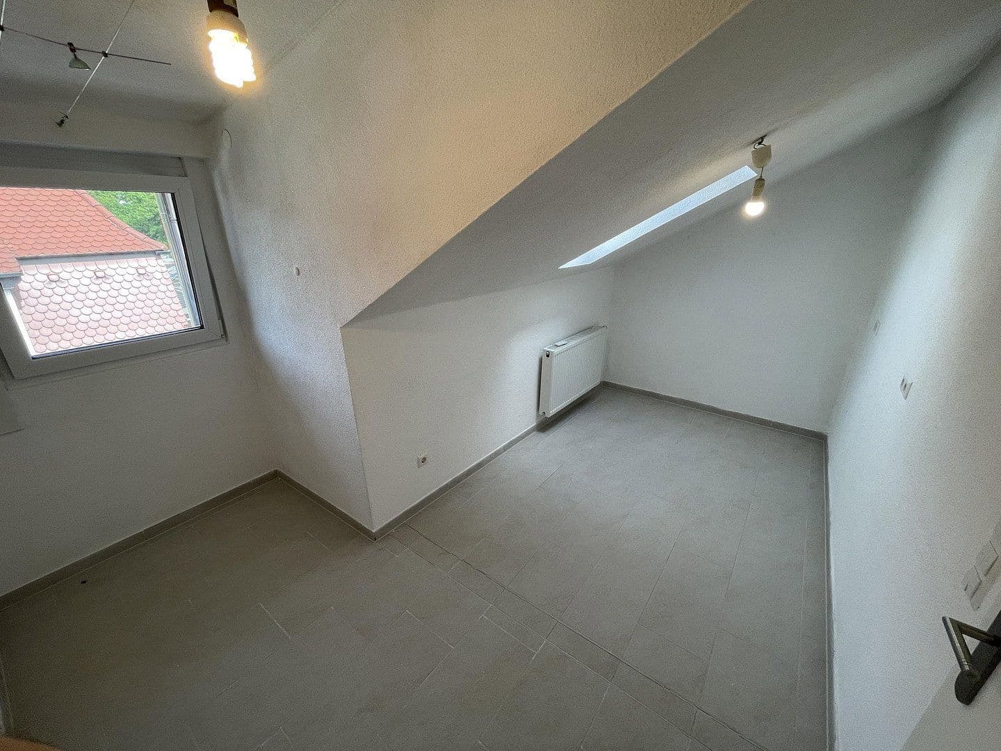 Prenájom bytu 4-izbový 95 m², Neustädter Str. 92, Waiblingen, Bádensko-Wurttembersko Prenájom bytu 4-izbový 95 m², Neustädter Str. 92, Waiblingen, Bádensko-Wurttembersko