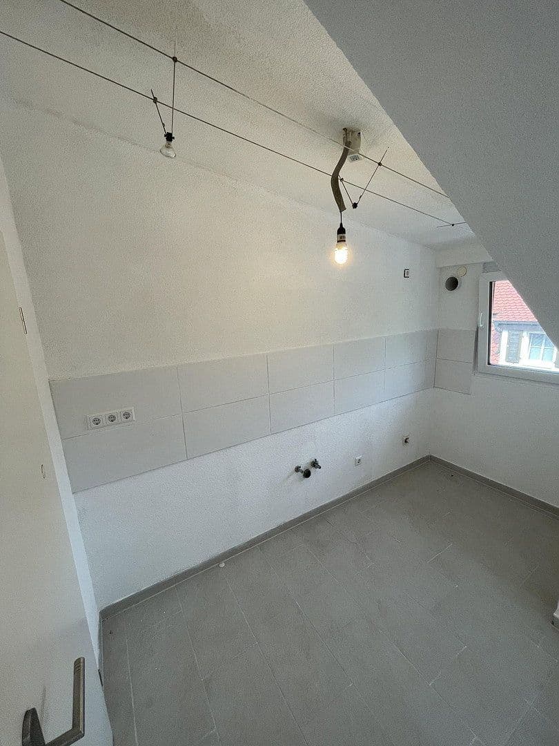 Prenájom bytu 4-izbový 95 m², Neustädter Str. 92, Waiblingen, Bádensko-Wurttembersko Prenájom bytu 4-izbový 95 m², Neustädter Str. 92, Waiblingen, Bádensko-Wurttembersko