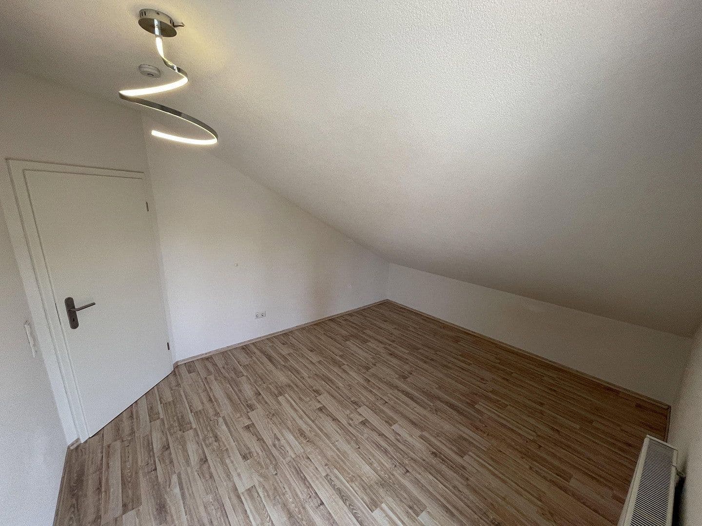Prenájom bytu 4-izbový 95 m², Neustädter Str. 92, Waiblingen, Bádensko-Wurttembersko Prenájom bytu 4-izbový 95 m², Neustädter Str. 92, Waiblingen, Bádensko-Wurttembersko