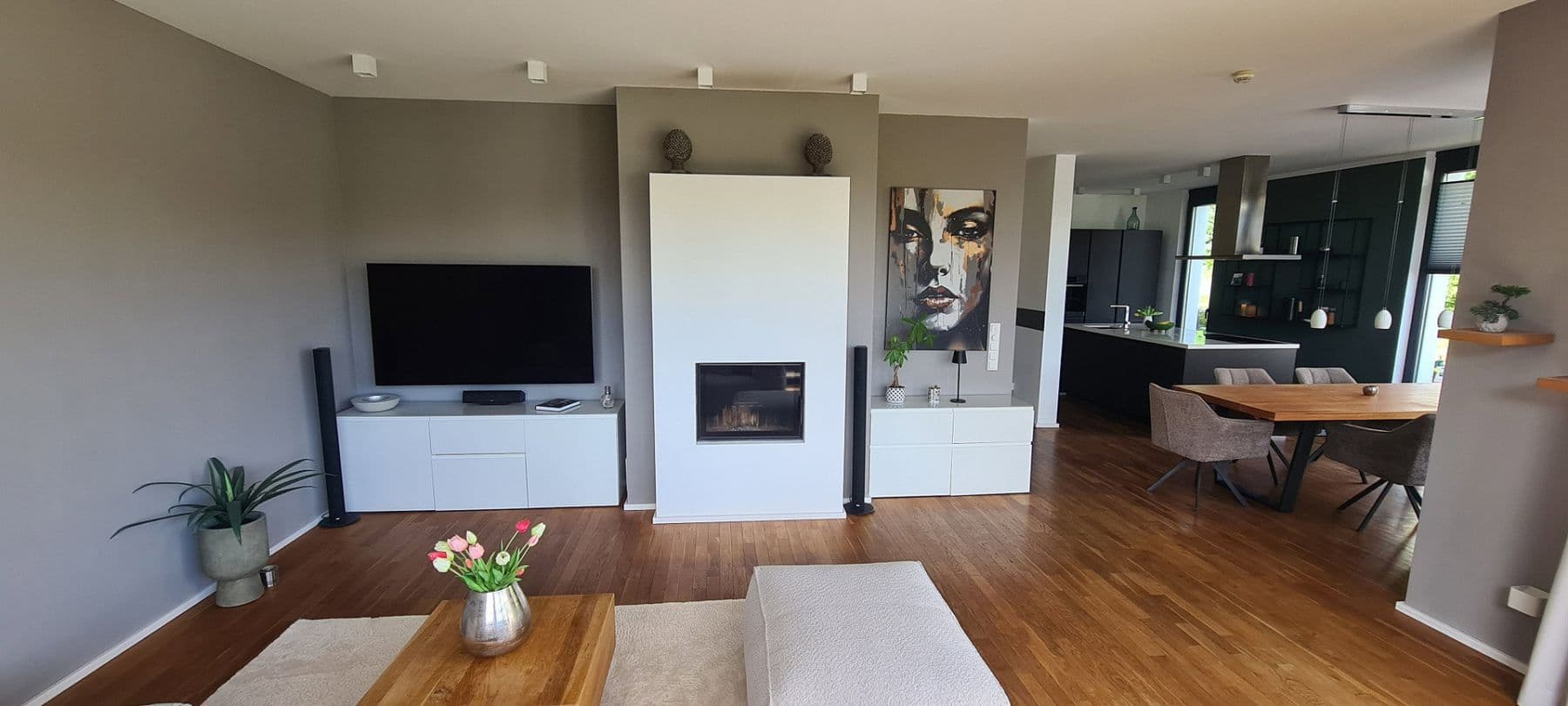 Predaj domu 170 m², pozemek 1.047 m², Seevetal, Dolné Sasko Predaj domu 170 m², pozemek 1.047 m², Seevetal, Dolné Sasko