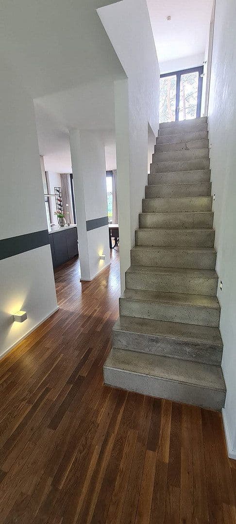 Predaj domu 170 m², pozemek 1.047 m², Seevetal, Dolné Sasko Predaj domu 170 m², pozemek 1.047 m², Seevetal, Dolné Sasko