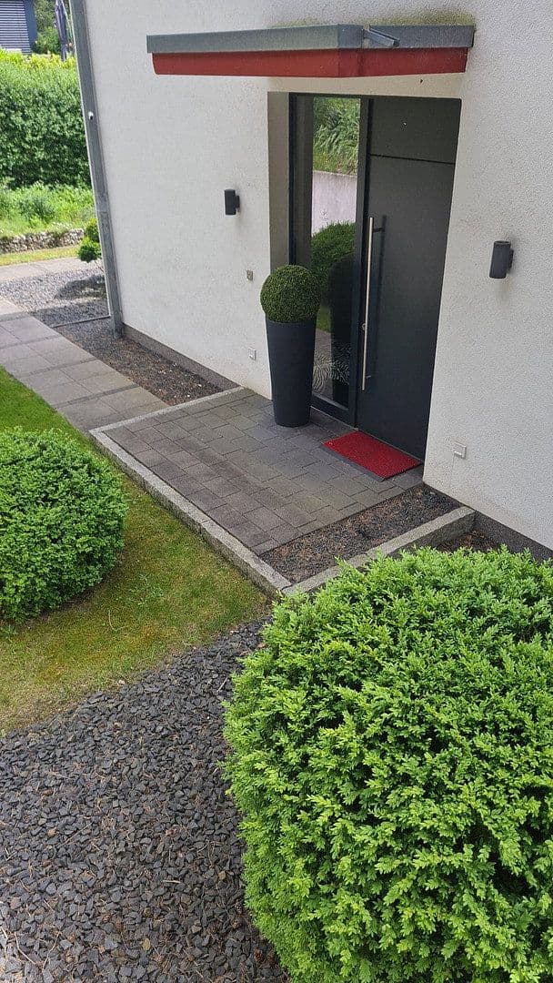 Predaj domu 170 m², pozemek 1.047 m², Seevetal, Dolné Sasko Predaj domu 170 m², pozemek 1.047 m², Seevetal, Dolné Sasko