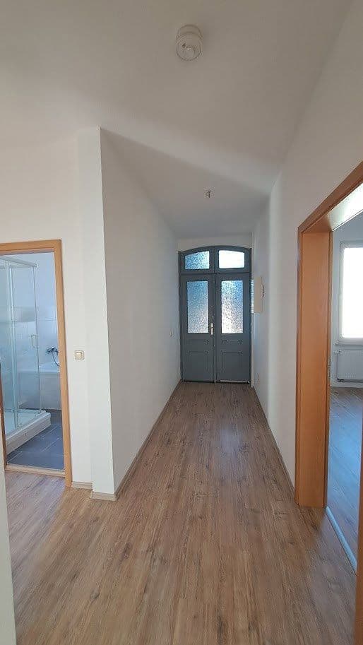 Prenájom bytu 3-izbový 76 m², Crimmitschau, Sasko Prenájom bytu 3-izbový 76 m², Crimmitschau, Sasko
