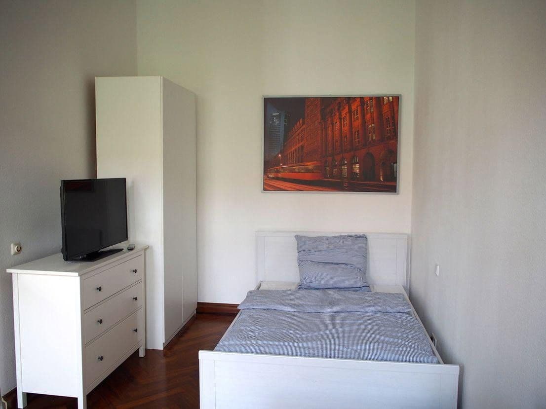 Prenájom bytu 1-izbový 41 m², Lampestraße 7, Leipzig, Sasko Prenájom bytu 1-izbový 41 m², Lampestraße 7, Leipzig, Sasko