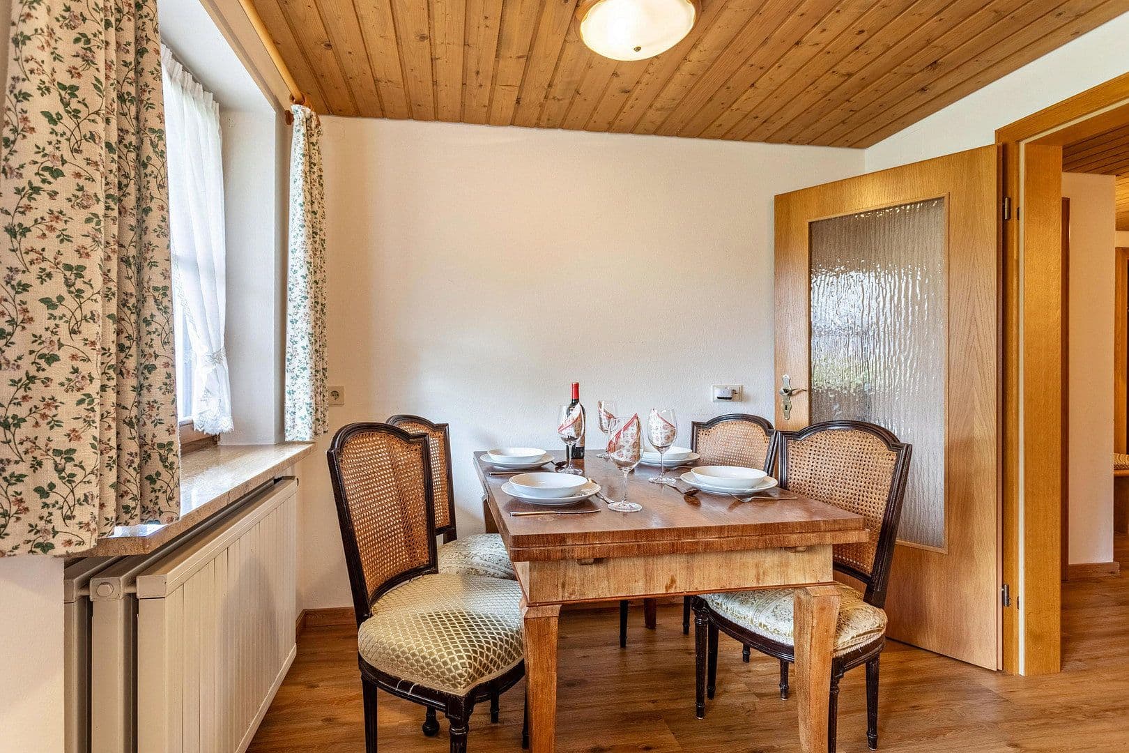 Predaj bytu 2-izbový 65 m², Hochgernweg 47, Unterwössen, Bavorsko Predaj bytu 2-izbový 65 m², Hochgernweg 47, Unterwössen, Bavorsko