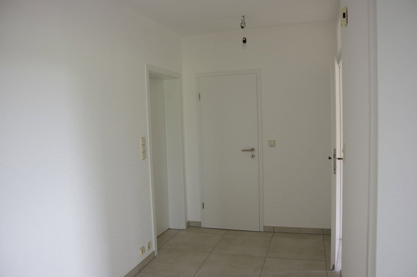 Prenájom bytu 2-izbový 90 m², Bönningstedt, Šlezvicko-Holštajnsko Prenájom bytu 2-izbový 90 m², Bönningstedt, Šlezvicko-Holštajnsko