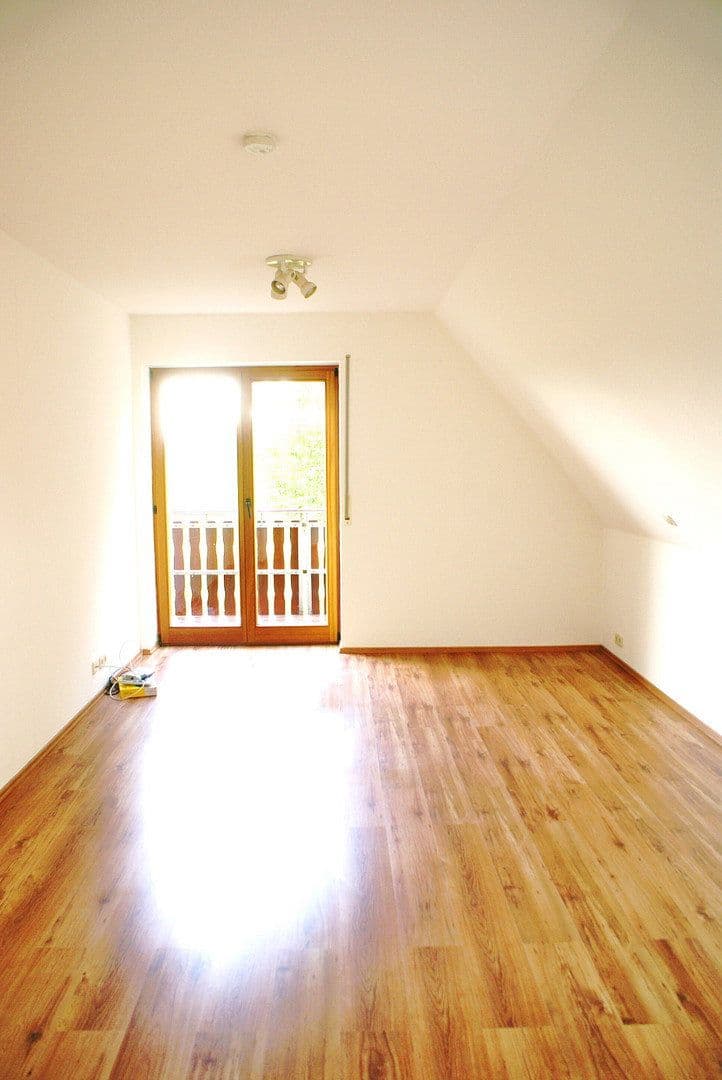 Prenájom bytu 2-izbový 90 m², Bönningstedt, Šlezvicko-Holštajnsko Prenájom bytu 2-izbový 90 m², Bönningstedt, Šlezvicko-Holštajnsko