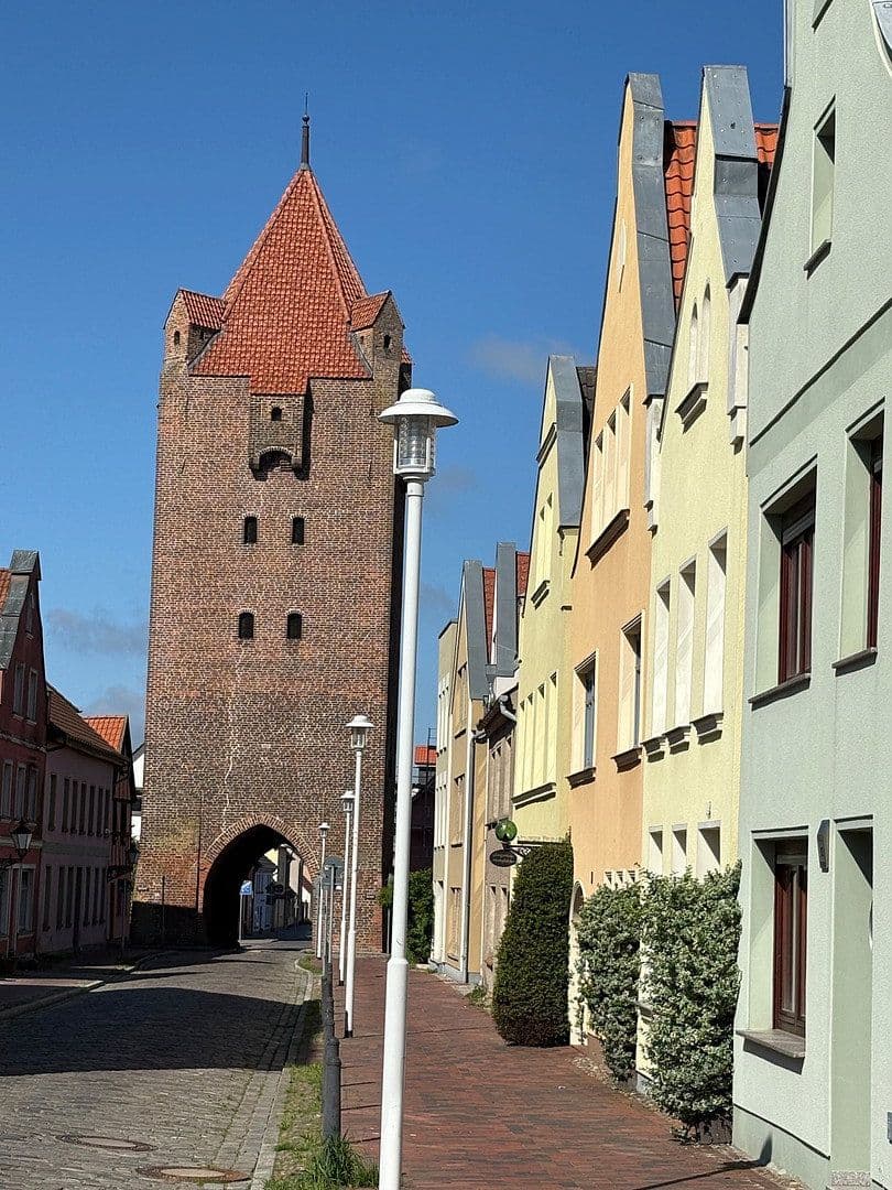 Predaj domu 80 m², pozemek 170 m², Bleicherstraße 104, Barth, Meklenbursko-Predpomoransko Predaj domu 80 m², pozemek 170 m², Bleicherstraße 104, Barth, Meklenbursko-Predpomoransko