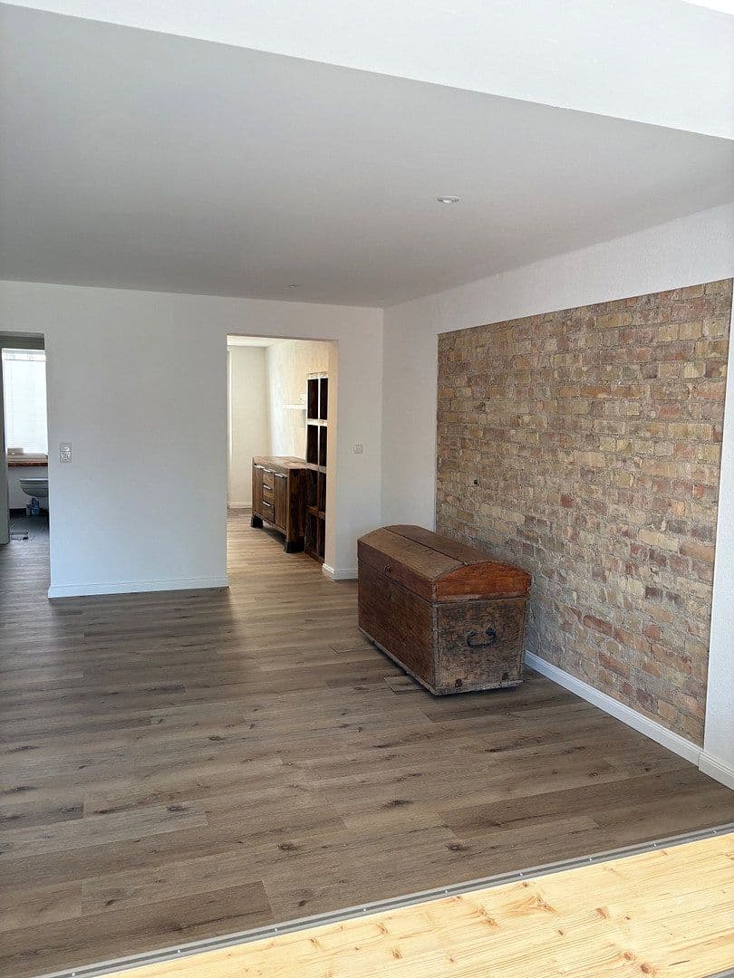 Predaj domu 80 m², pozemek 170 m², Bleicherstraße 104, Barth, Meklenbursko-Predpomoransko Predaj domu 80 m², pozemek 170 m², Bleicherstraße 104, Barth, Meklenbursko-Predpomoransko
