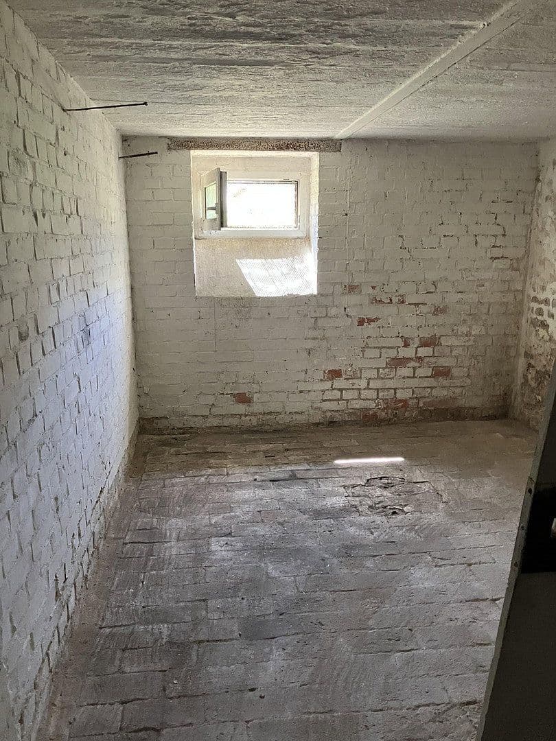 Predaj domu 375 m², pozemek 420 m², Stelzendorferstr. 11, Chemnitz, Sasko Predaj domu 375 m², pozemek 420 m², Stelzendorferstr. 11, Chemnitz, Sasko
