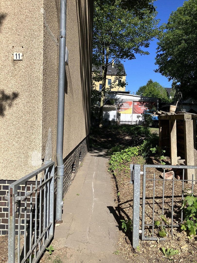 Predaj domu 375 m², pozemek 420 m², Stelzendorferstr. 11, Chemnitz, Sasko Predaj domu 375 m², pozemek 420 m², Stelzendorferstr. 11, Chemnitz, Sasko