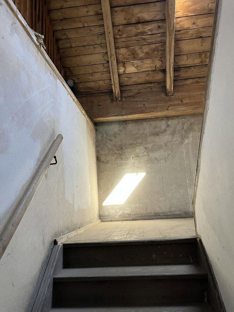 Predaj domu 375 m², pozemek 420 m², Stelzendorferstr. 11, Chemnitz, Sasko Predaj domu 375 m², pozemek 420 m², Stelzendorferstr. 11, Chemnitz, Sasko