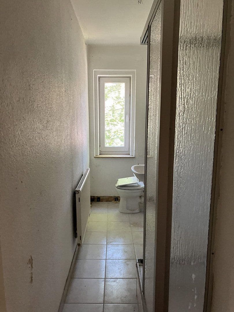 Predaj domu 375 m², pozemek 420 m², Stelzendorferstr. 11, Chemnitz, Sasko Predaj domu 375 m², pozemek 420 m², Stelzendorferstr. 11, Chemnitz, Sasko
