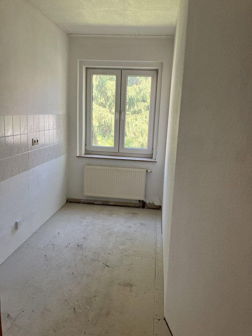 Predaj domu 375 m², pozemek 420 m², Stelzendorferstr. 11, Chemnitz, Sasko Predaj domu 375 m², pozemek 420 m², Stelzendorferstr. 11, Chemnitz, Sasko