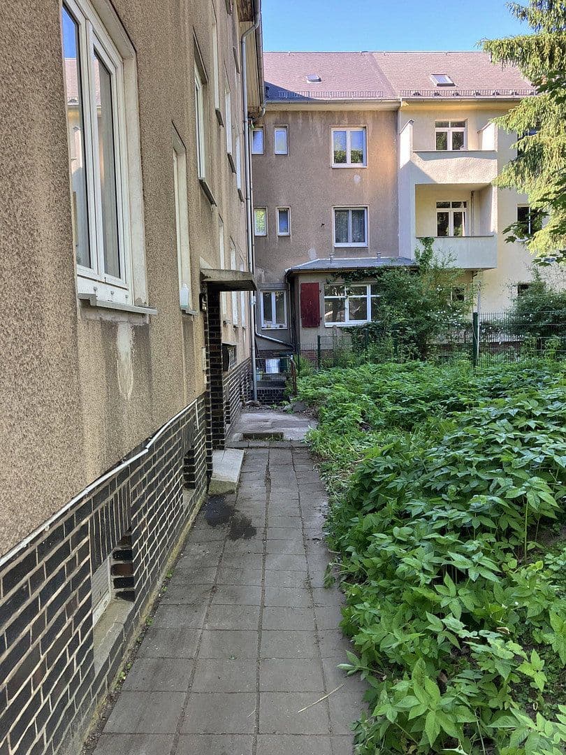 Predaj domu 375 m², pozemek 420 m², Stelzendorferstr. 11, Chemnitz, Sasko Predaj domu 375 m², pozemek 420 m², Stelzendorferstr. 11, Chemnitz, Sasko