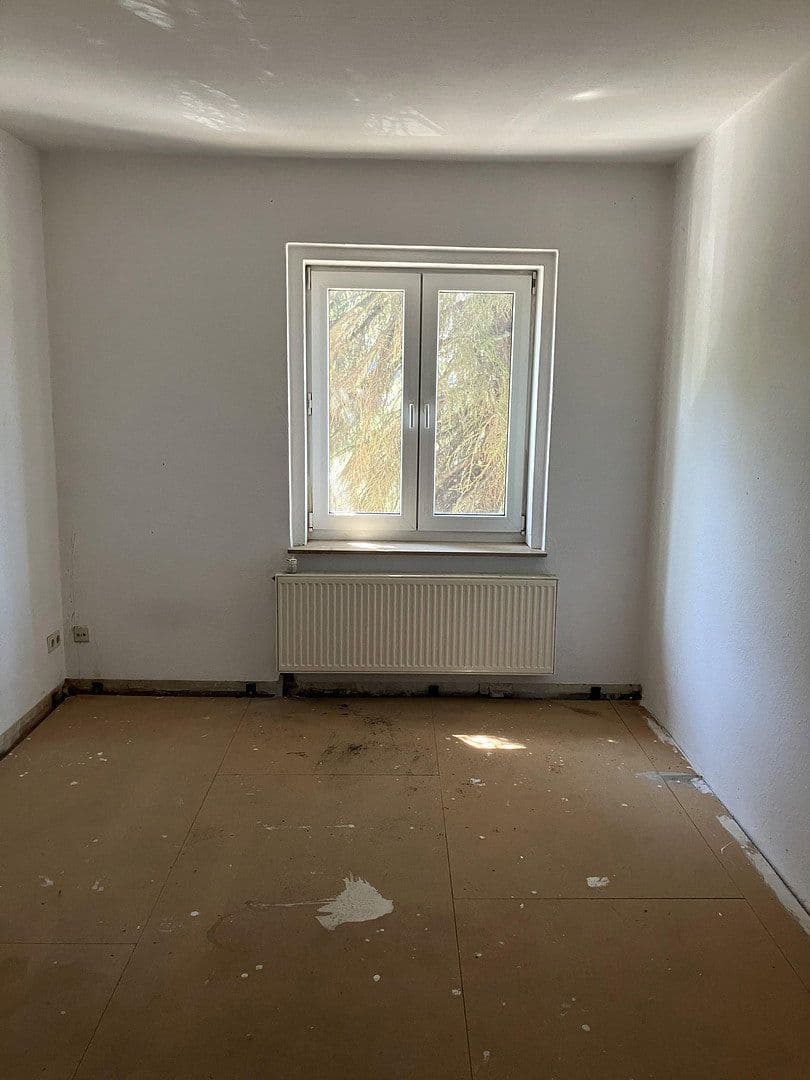 Predaj domu 375 m², pozemek 420 m², Stelzendorferstr. 11, Chemnitz, Sasko Predaj domu 375 m², pozemek 420 m², Stelzendorferstr. 11, Chemnitz, Sasko