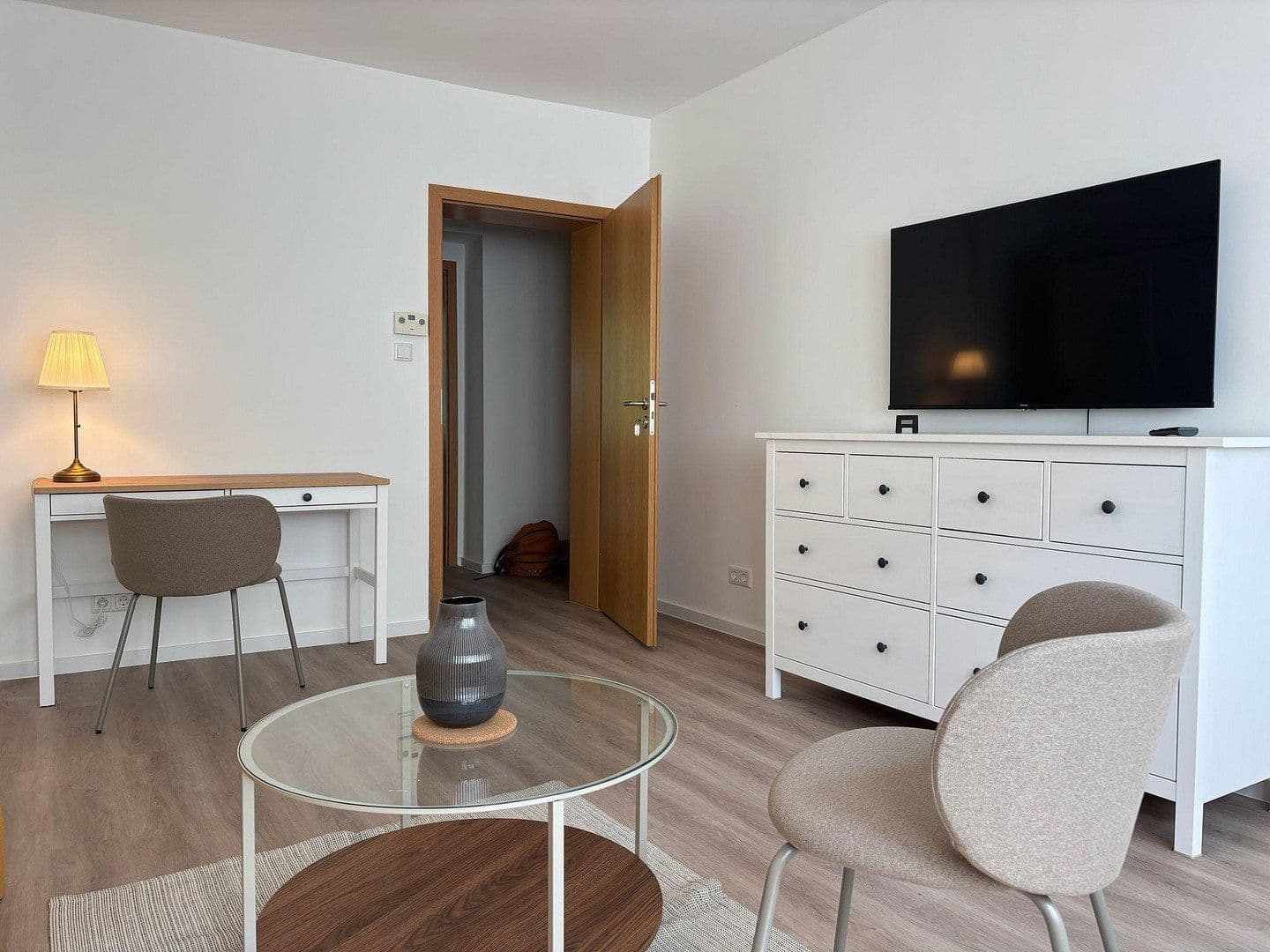 Prenájom bytu 2-izbový 40 m², Köln Kalk, Severné Porýnie - Westfálsko Prenájom bytu 2-izbový 40 m², Köln Kalk, Severné Porýnie - Westfálsko