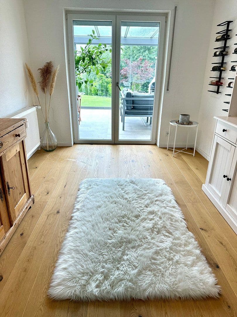 Predaj domu 200 m², pozemek 1.467 m², Wolfertschwenden, Bavorsko Predaj domu 200 m², pozemek 1.467 m², Wolfertschwenden, Bavorsko