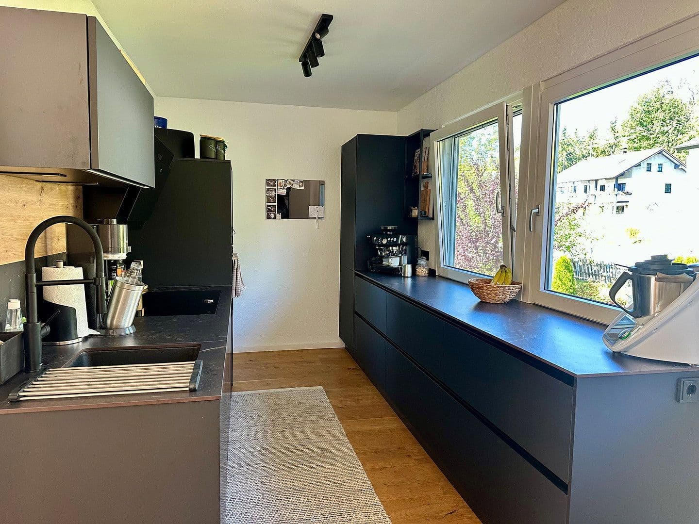 Predaj domu 200 m², pozemek 1.467 m², Wolfertschwenden, Bavorsko Predaj domu 200 m², pozemek 1.467 m², Wolfertschwenden, Bavorsko