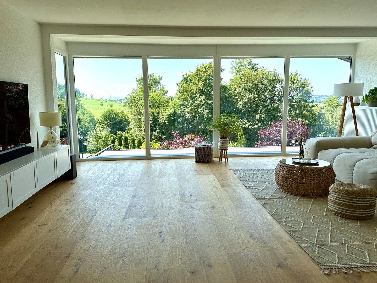 Predaj domu 200 m², pozemek 1.467 m², Wolfertschwenden, Bavorsko Predaj domu 200 m², pozemek 1.467 m², Wolfertschwenden, Bavorsko