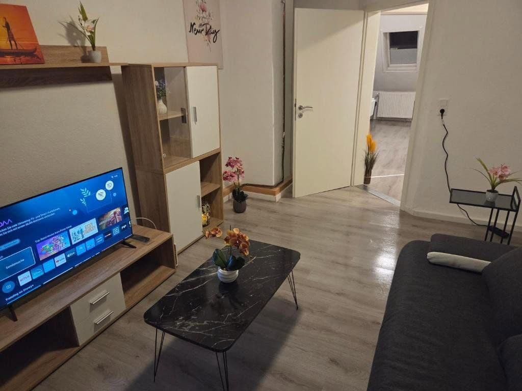 Prenájom bytu 1-izbový 44 m², Valentin-Bauer-Straße 30, Ludwigshafen am Rhein, Porýnie-Falcko Prenájom bytu 1-izbový 44 m², Valentin-Bauer-Straße 30, Ludwigshafen am Rhein, Porýnie-Falcko
