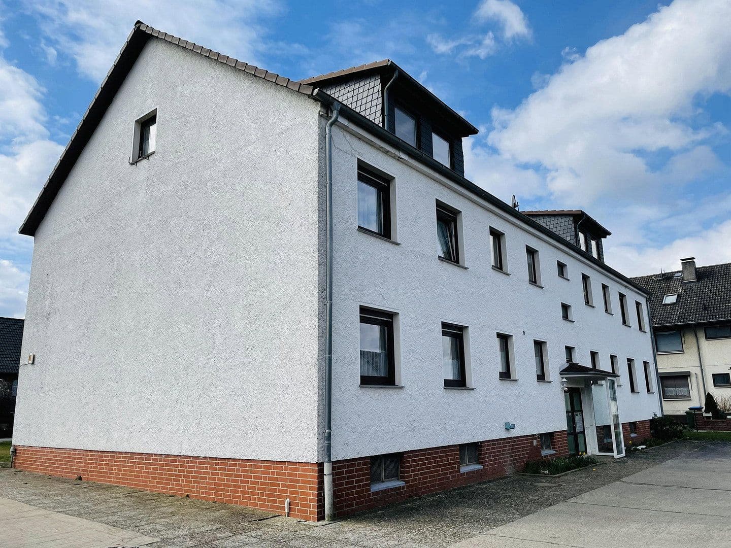 Predaj bytu 4-izbový 76 m², Südstraße 8, Wolfsburg, Dolné Sasko Predaj bytu 4-izbový 76 m², Südstraße 8, Wolfsburg, Dolné Sasko