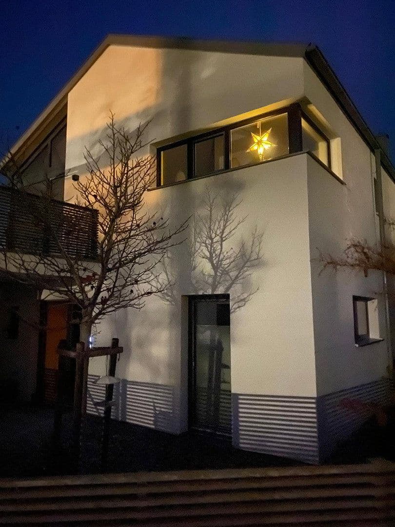 Predaj domu 241 m², pozemek 956 m², Dorfen, Bavorsko Predaj domu 241 m², pozemek 956 m², Dorfen, Bavorsko
