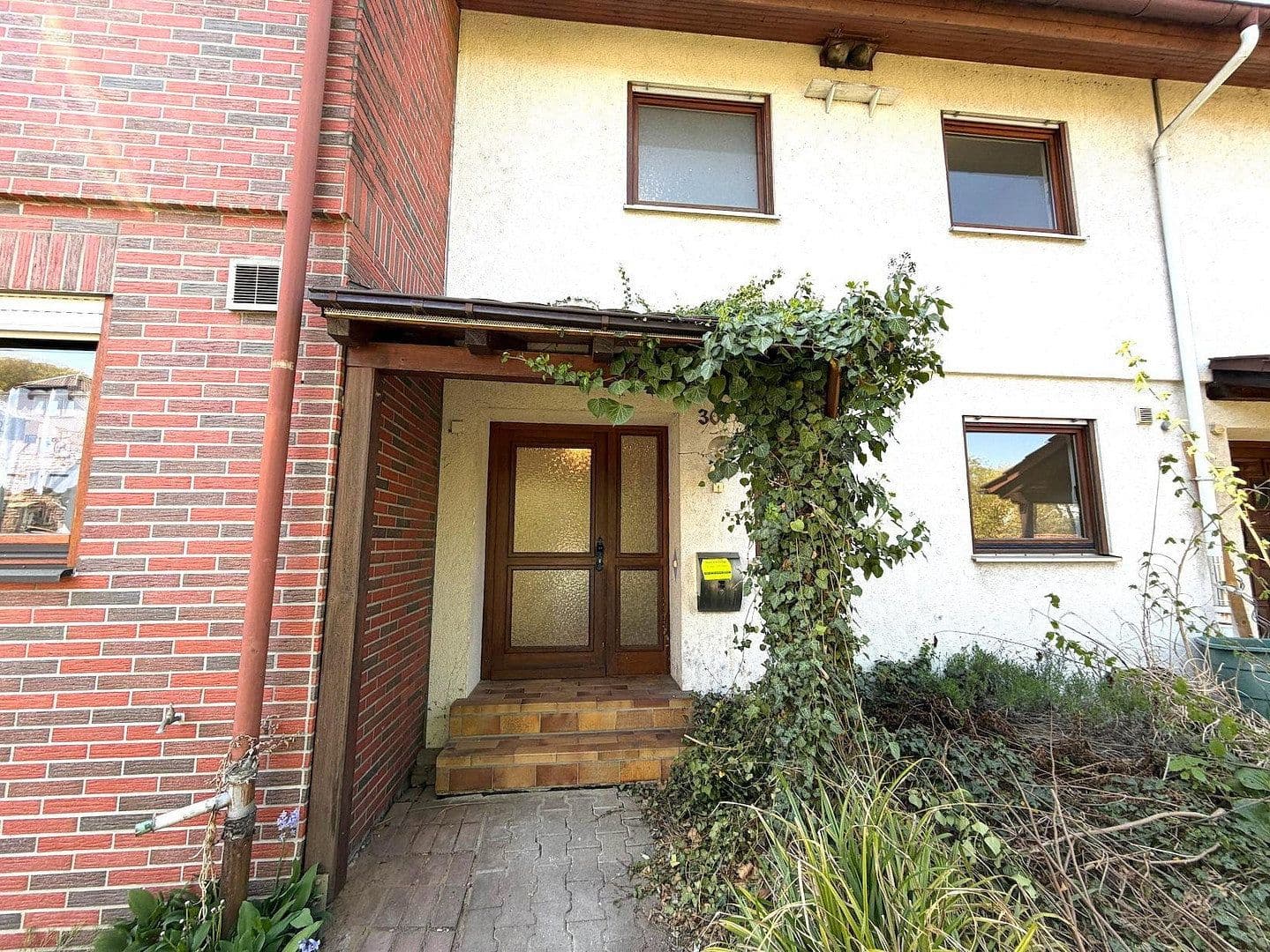 Predaj domu 131 m², pozemek 203 m², Salzachweg 30, Maulbronn, Bádensko-Wurttembersko Predaj domu 131 m², pozemek 203 m², Salzachweg 30, Maulbronn, Bádensko-Wurttembersko