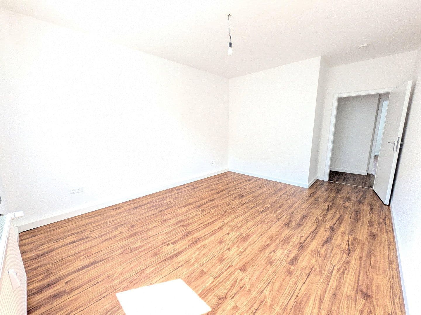 Prenájom bytu 3-izbový 60 m², Wenkerstr. 11, Dortmund, Severné Porýnie - Westfálsko Prenájom bytu 3-izbový 60 m², Wenkerstr. 11, Dortmund, Severné Porýnie - Westfálsko