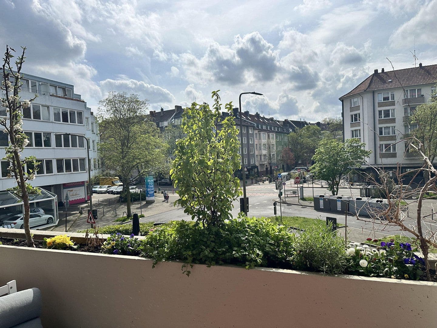 Predaj bytu 3-izbový 93 m², Glocken str. 24, Düsseldorf, Severné Porýnie - Westfálsko Predaj bytu 3-izbový 93 m², Glocken str. 24, Düsseldorf, Severné Porýnie - Westfálsko