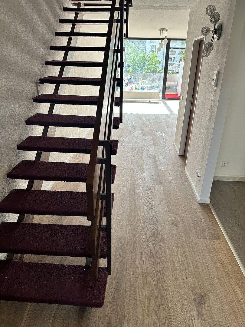 Predaj bytu 3-izbový 93 m², Glocken str. 24, Düsseldorf, Severné Porýnie - Westfálsko Predaj bytu 3-izbový 93 m², Glocken str. 24, Düsseldorf, Severné Porýnie - Westfálsko