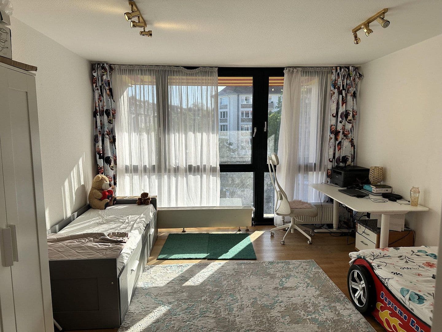 Predaj bytu 3-izbový 93 m², Glocken str. 24, Düsseldorf, Severné Porýnie - Westfálsko Predaj bytu 3-izbový 93 m², Glocken str. 24, Düsseldorf, Severné Porýnie - Westfálsko